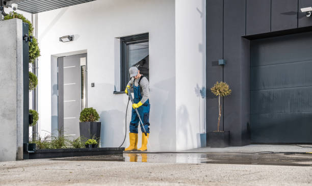Best Pool Deck Cleaning in Verona, WI